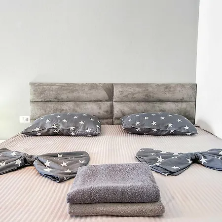 Apartment 601