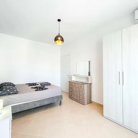 601 Apartment Golem (Tirana)